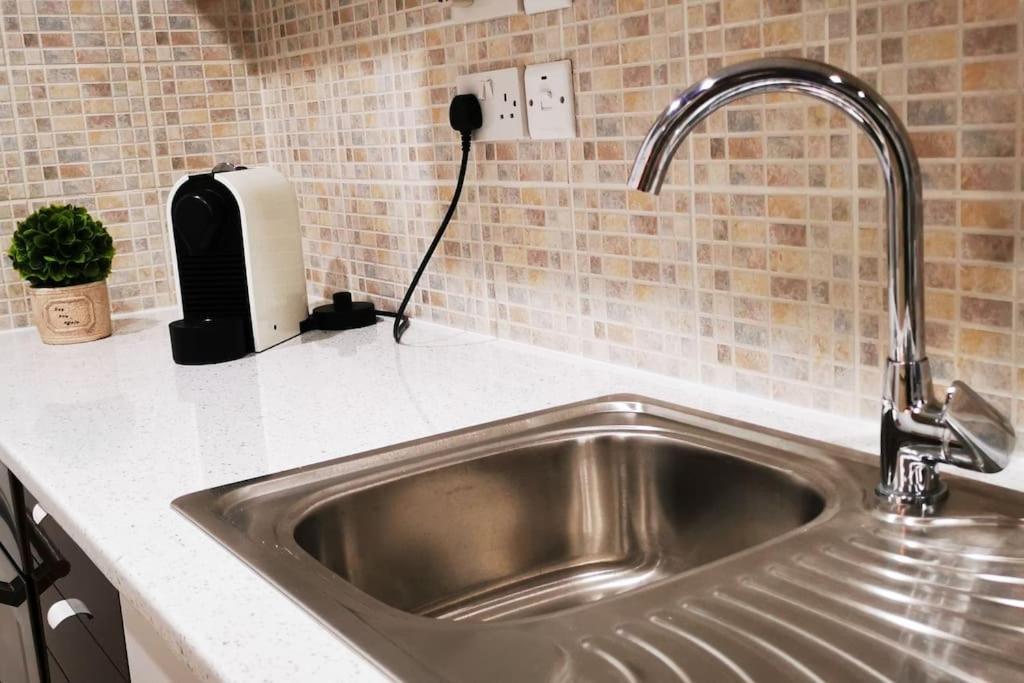 Apartment Pretty And Quiet Studio, With Wifi And Parking Limassol